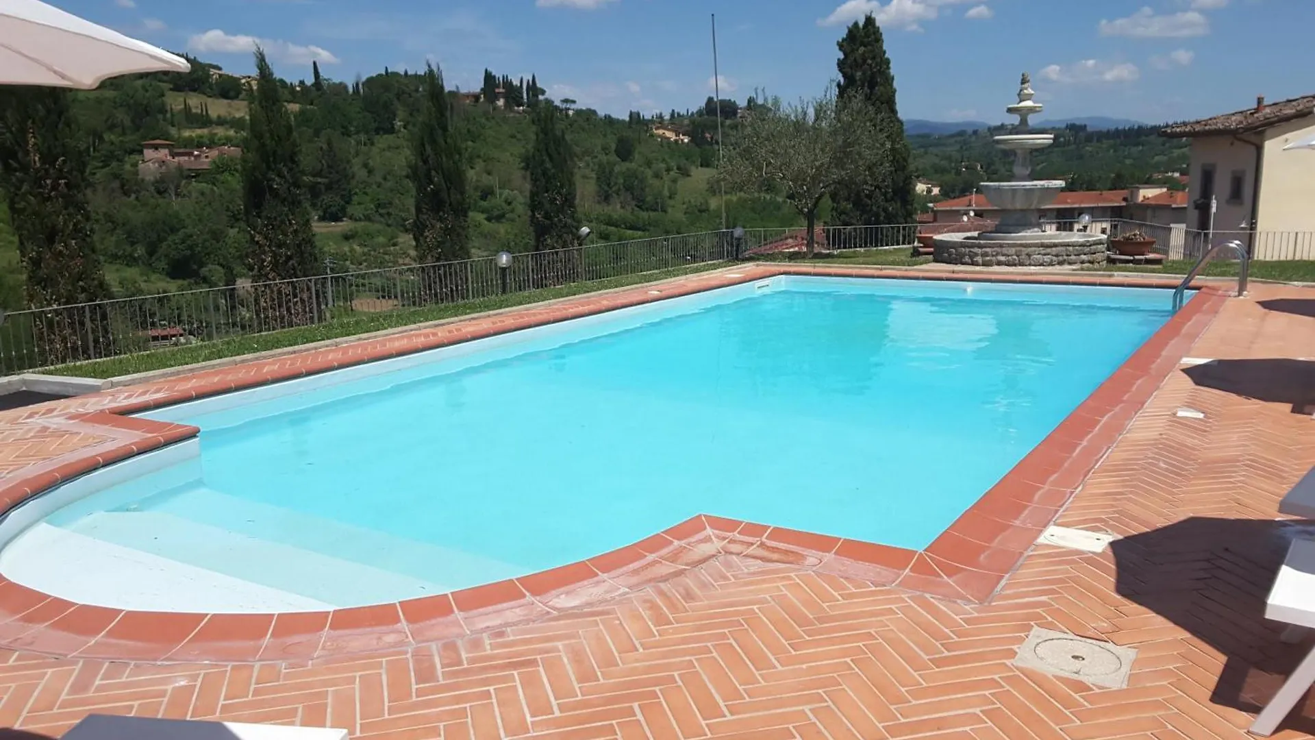 Rocca Palazzaccio Aparthotel Impruneta