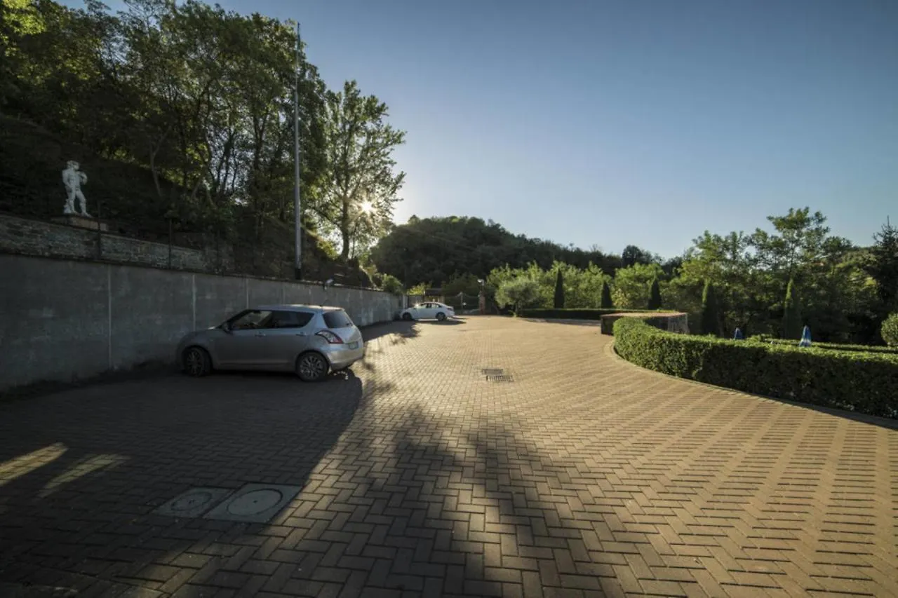 Rocca Palazzaccio Aparthotel Impruneta